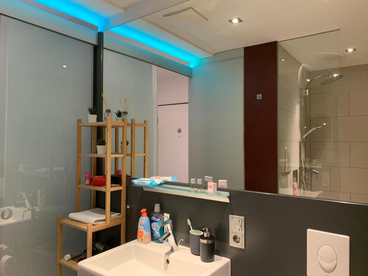 Appartamento Exklusive WohlfüHloase By Rabe - Parkplatz & Free Netflix & Coffee-Bar Karlsruhe Esterno foto